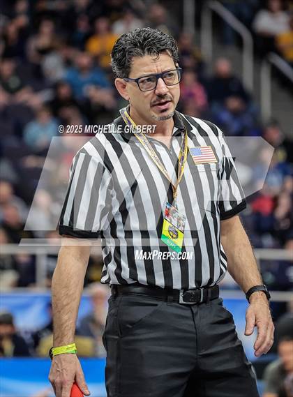 Thumbnail 1 in NYSPHSAA Division 2 State Championships (Semi Finals 101 to 138) photogallery.