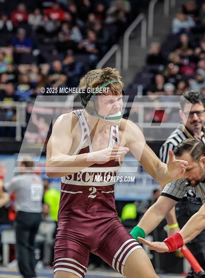 Thumbnail 1 in NYSPHSAA Division 2 State Championships (Semi Finals 101 to 138) photogallery.