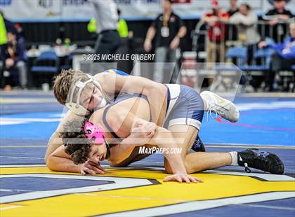 Thumbnail 2 in NYSPHSAA Division 2 State Championships (Semi Finals 101 to 138) photogallery.