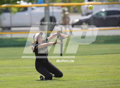 Thumbnail 2 in North Sanpete vs. Union (UHSAA 3A Round 3) photogallery.