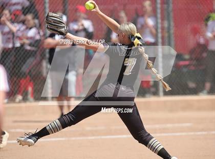 Thumbnail 2 in North Sanpete vs. Union (UHSAA 3A Round 3) photogallery.
