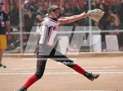 Thumbnail 1 in North Sanpete vs. Union (UHSAA 3A Round 3) photogallery.