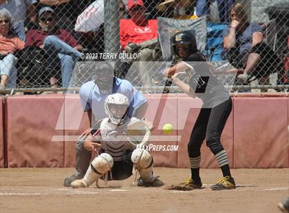Thumbnail 2 in North Sanpete vs. Union (UHSAA 3A Round 3) photogallery.