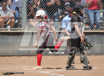 Thumbnail 1 in North Sanpete vs. Union (UHSAA 3A Round 3) photogallery.