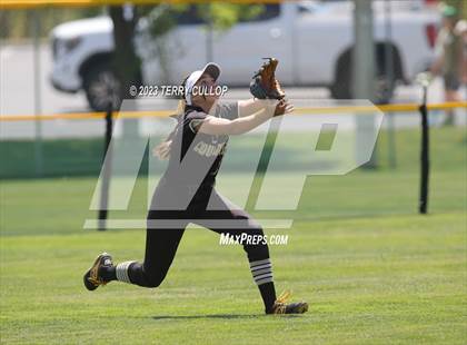 Thumbnail 3 in North Sanpete vs. Union (UHSAA 3A Round 3) photogallery.