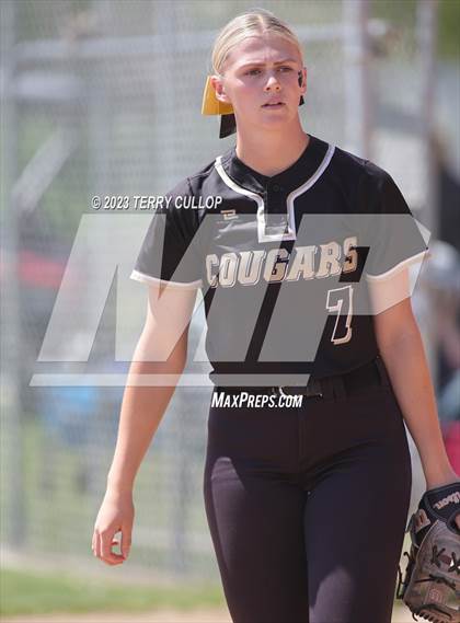 Thumbnail 3 in North Sanpete vs. Union (UHSAA 3A Round 3) photogallery.