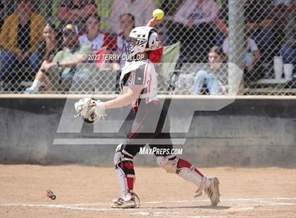 Thumbnail 2 in North Sanpete vs. Union (UHSAA 3A Round 3) photogallery.