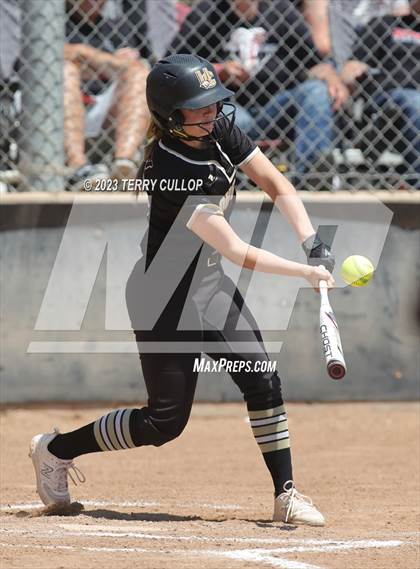 Thumbnail 3 in North Sanpete vs. Union (UHSAA 3A Round 3) photogallery.