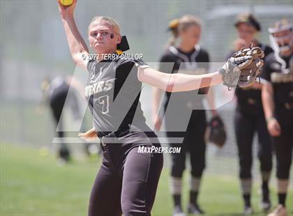 Thumbnail 1 in North Sanpete vs. Union (UHSAA 3A Round 3) photogallery.