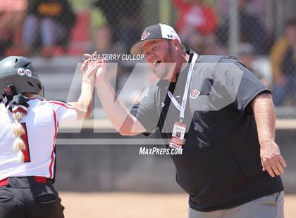 Thumbnail 3 in North Sanpete vs. Union (UHSAA 3A Round 3) photogallery.