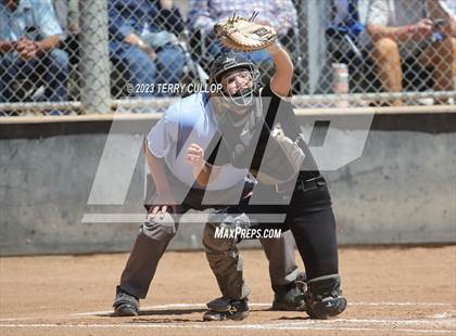 Thumbnail 3 in North Sanpete vs. Union (UHSAA 3A Round 3) photogallery.