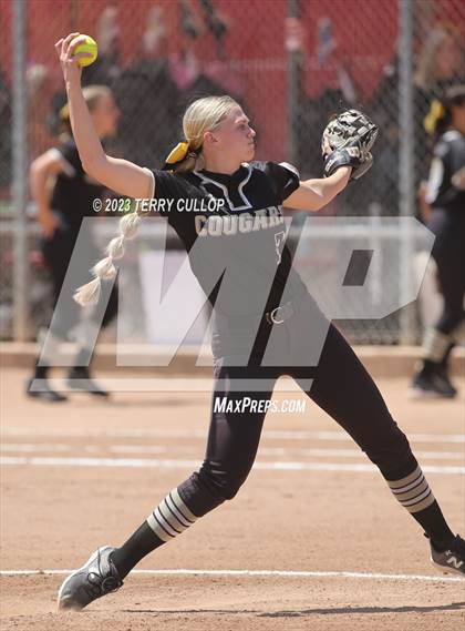 Thumbnail 3 in North Sanpete vs. Union (UHSAA 3A Round 3) photogallery.