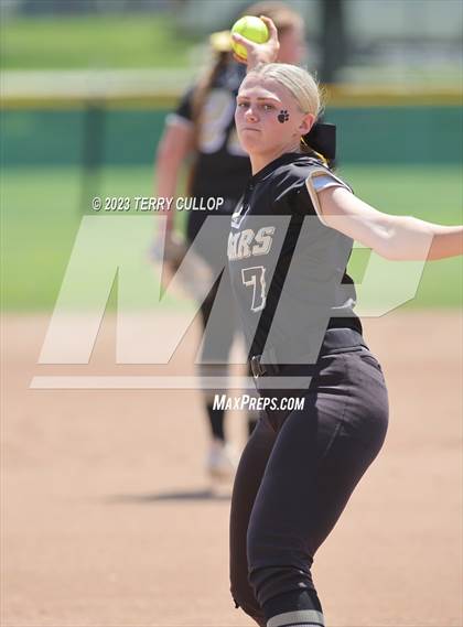 Thumbnail 3 in North Sanpete vs. Union (UHSAA 3A Round 3) photogallery.