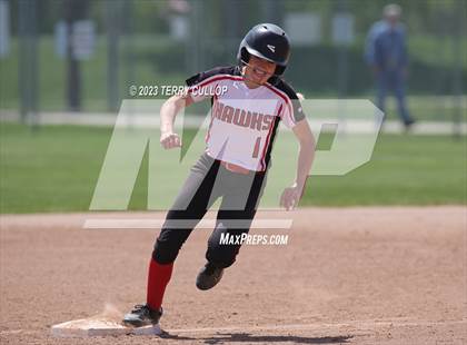 Thumbnail 2 in North Sanpete vs. Union (UHSAA 3A Round 3) photogallery.