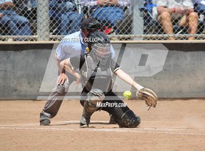Thumbnail 1 in North Sanpete vs. Union (UHSAA 3A Round 3) photogallery.