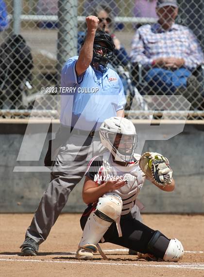 Thumbnail 1 in North Sanpete vs. Union (UHSAA 3A Round 3) photogallery.