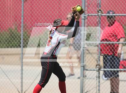 Thumbnail 2 in North Sanpete vs. Union (UHSAA 3A Round 3) photogallery.