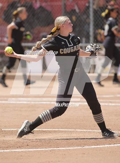 Thumbnail 1 in North Sanpete vs. Union (UHSAA 3A Round 3) photogallery.