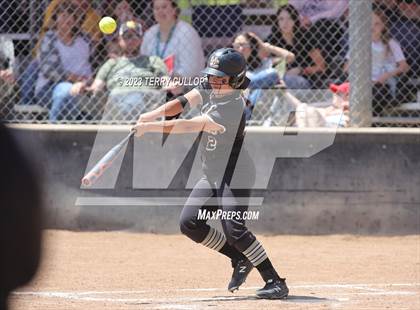 Thumbnail 2 in North Sanpete vs. Union (UHSAA 3A Round 3) photogallery.