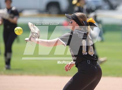 Thumbnail 3 in North Sanpete vs. Union (UHSAA 3A Round 3) photogallery.