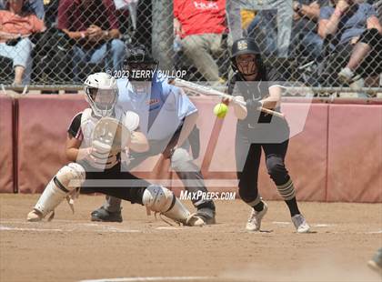 Thumbnail 2 in North Sanpete vs. Union (UHSAA 3A Round 3) photogallery.