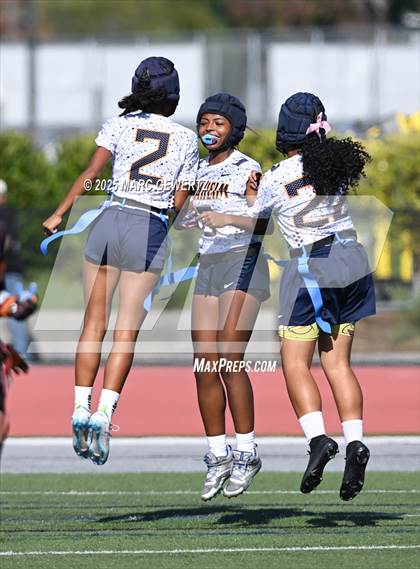 Thumbnail 1 in Castaic vs. Anaheim (CIF SS Div 5 Final) photogallery.