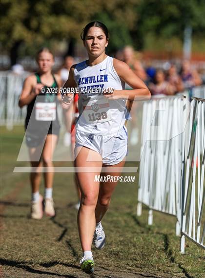 Thumbnail 3 in UIL 1A Girls Cross Country State Final photogallery.