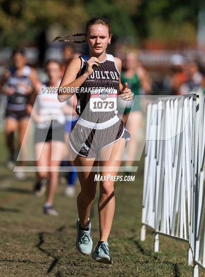 Thumbnail 1 in UIL 1A Girls Cross Country State Final photogallery.