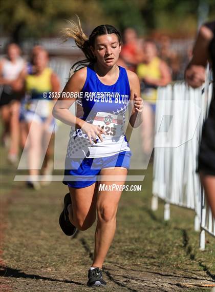 Thumbnail 3 in UIL 1A Girls Cross Country State Final photogallery.