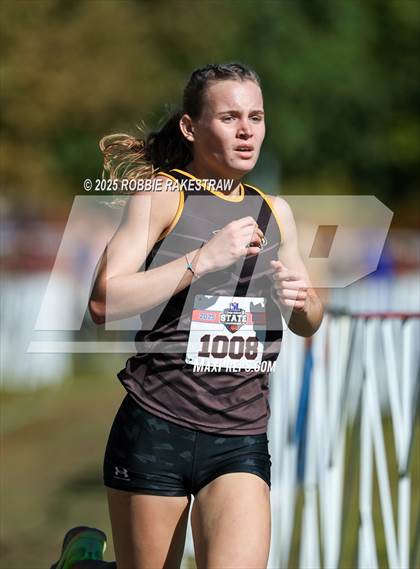Thumbnail 3 in UIL 1A Girls Cross Country State Final photogallery.