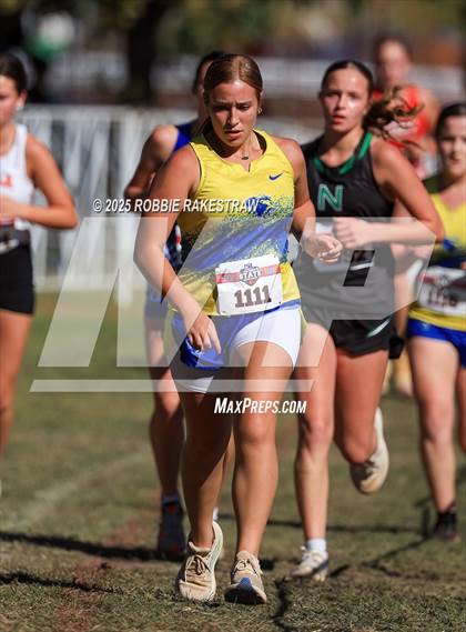 Thumbnail 1 in UIL 1A Girls Cross Country State Final photogallery.