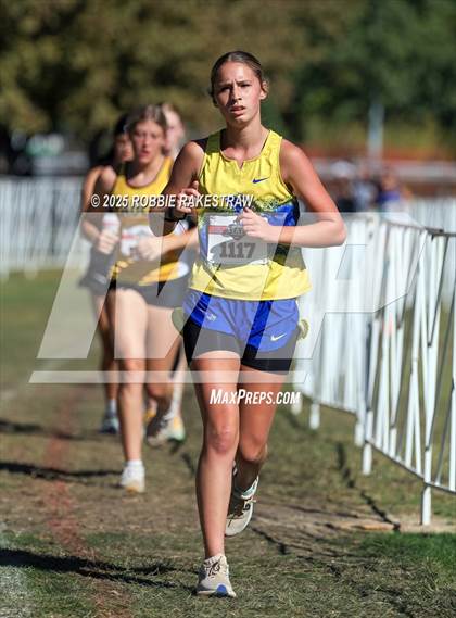 Thumbnail 2 in UIL 1A Girls Cross Country State Final photogallery.