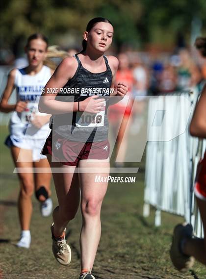 Thumbnail 2 in UIL 1A Girls Cross Country State Final photogallery.
