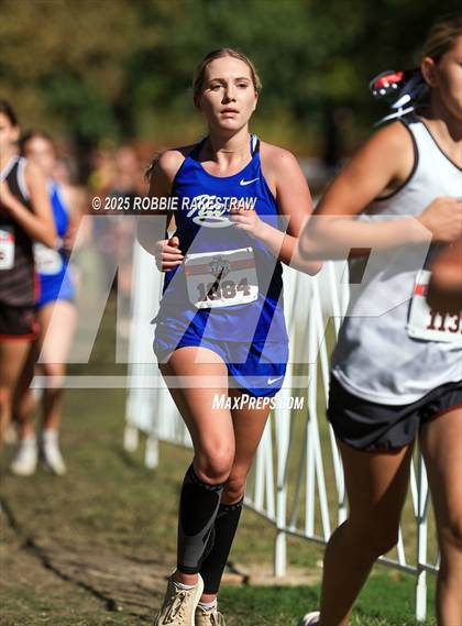 Thumbnail 2 in UIL 1A Girls Cross Country State Final photogallery.