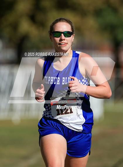 Thumbnail 2 in UIL 1A Girls Cross Country State Final photogallery.