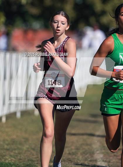 Thumbnail 3 in UIL 1A Girls Cross Country State Final photogallery.