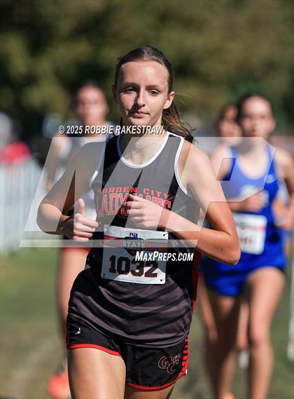 Thumbnail 1 in UIL 1A Girls Cross Country State Final photogallery.