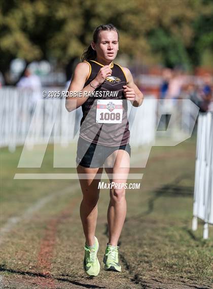 Thumbnail 2 in UIL 1A Girls Cross Country State Final photogallery.