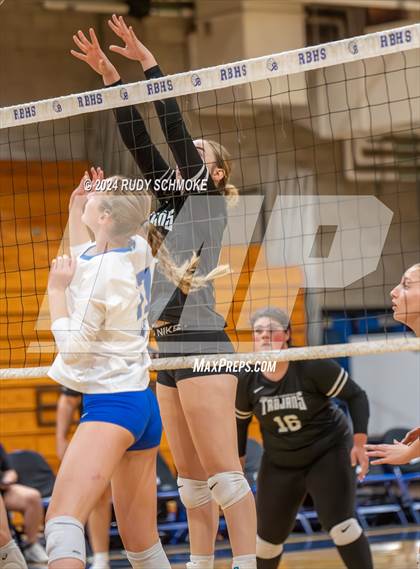 Thumbnail 3 in Valley Christian @ Rancho Bernardo photogallery.