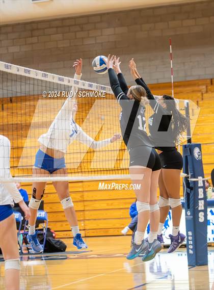 Thumbnail 3 in Valley Christian @ Rancho Bernardo photogallery.