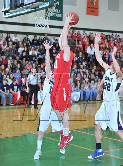 Thumbnail 3 in Colfax vs. Unity (WIAA D4 Sectional Semifinal)  photogallery.