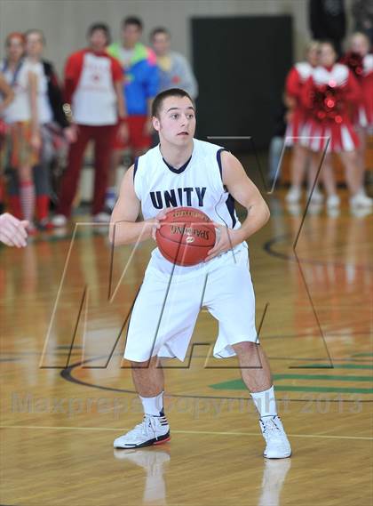 Thumbnail 3 in Colfax vs. Unity (WIAA D4 Sectional Semifinal)  photogallery.
