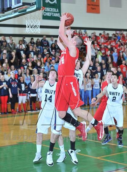 Thumbnail 2 in Colfax vs. Unity (WIAA D4 Sectional Semifinal)  photogallery.