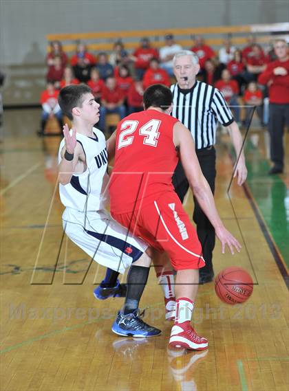 Thumbnail 1 in Colfax vs. Unity (WIAA D4 Sectional Semifinal)  photogallery.