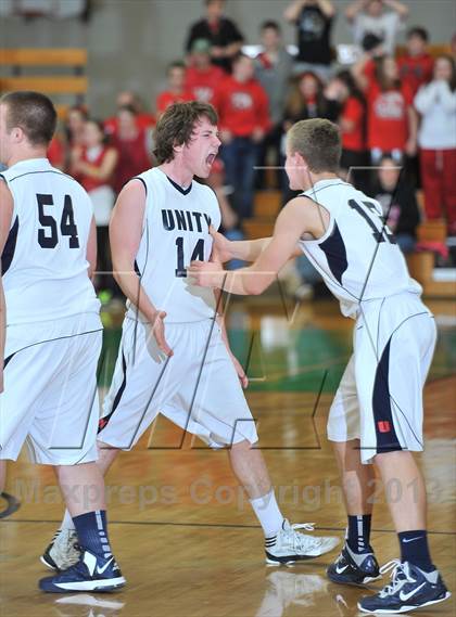 Thumbnail 1 in Colfax vs. Unity (WIAA D4 Sectional Semifinal)  photogallery.