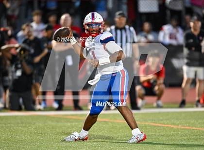 Thumbnail 2 in DeMatha @ Archbishop Spalding photogallery.
