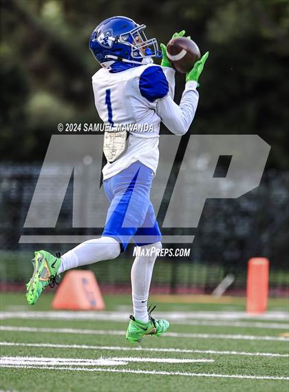 Thumbnail 1 in  Palisades @ Harvard-Westlake photogallery.