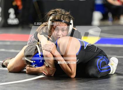 Thumbnail 2 in AIA Semi-Finals photogallery.