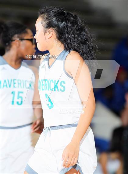 Thumbnail 1 in South Houston vs. Pasadena Memorial (McDonald's Texas Invitational) photogallery.