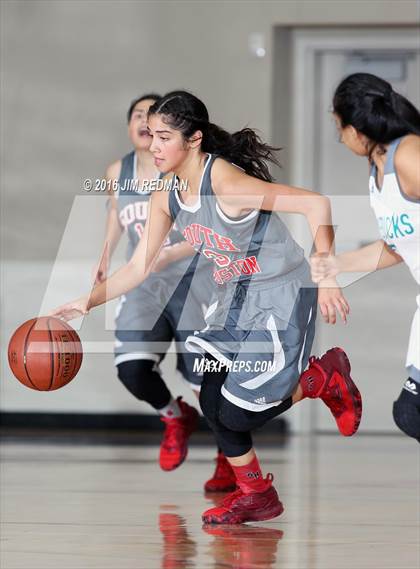 Thumbnail 3 in South Houston vs. Pasadena Memorial (McDonald's Texas Invitational) photogallery.